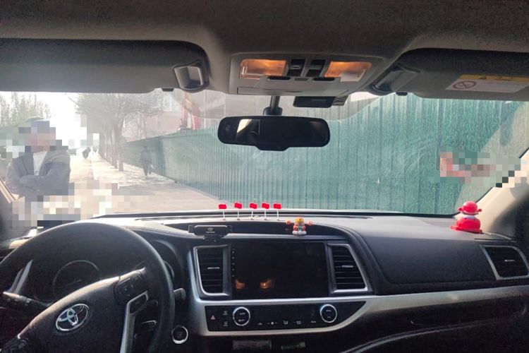 Used Toyota Highlander 2015 2.0T Four-Wheel Drive Luxury Edition 7-Seater