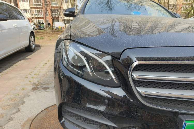 Used Mercedes-Benz E-Class 2020 E 300 L Sporty and Stylish Model