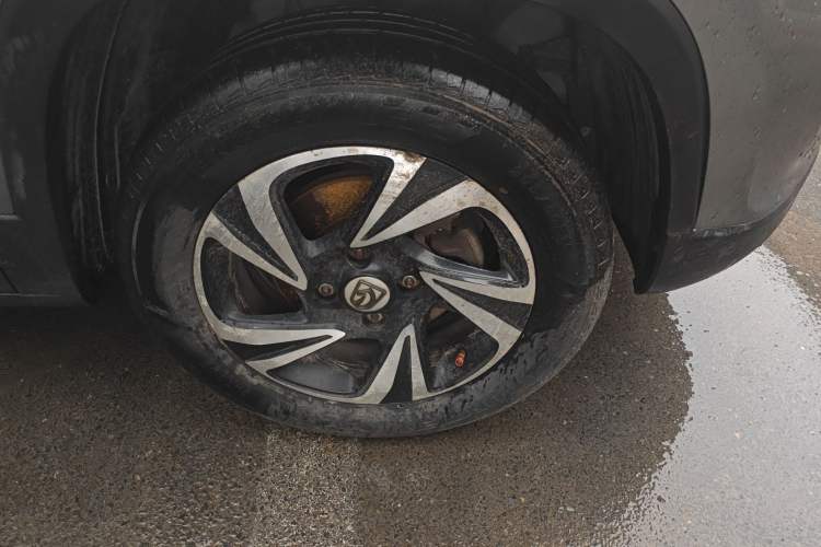 Used Baojun 510 2017 1.5L manual Comfort trim
