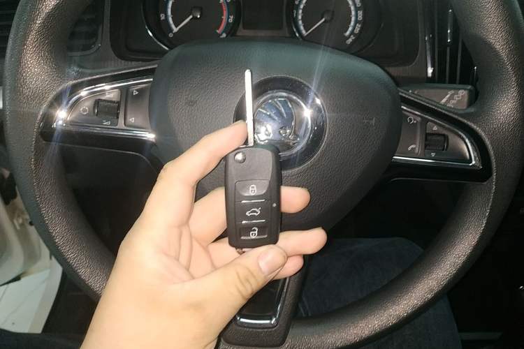 Used Skoda Kamiq 2020 1.5L Automatic Standard Edition
