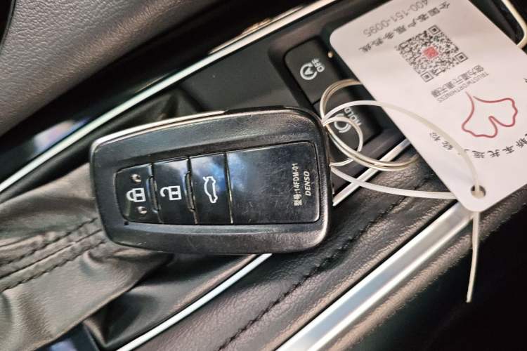 Used Toyota Avalon 2023 2.0L Luxury Edition