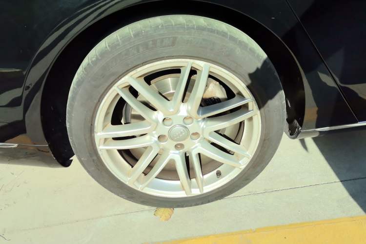 Used Audi A8 2017 A8L 45 TFSI quattro Comfort model
