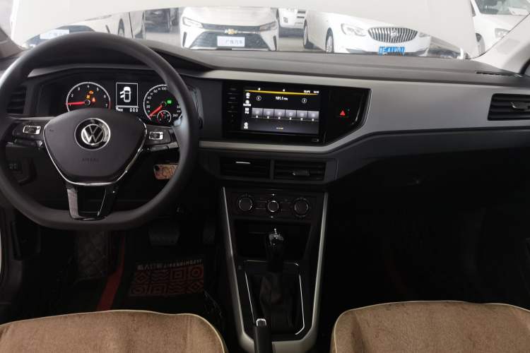 Used Volkswagen Polo 2021 Plus 1.5L Automatic Panoramic Enjoyment Edition Audio And AC Panel