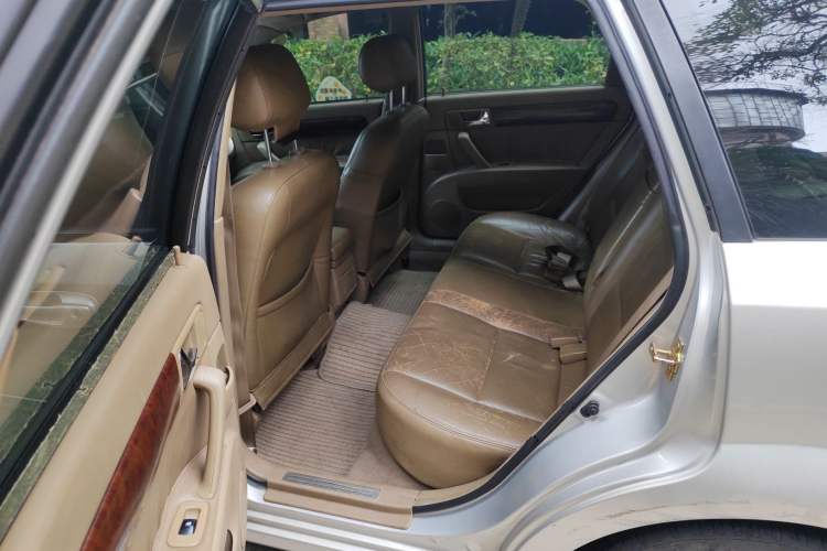 Used Buick Excelle 2005 Touring Version 1.8L Automatic Comfort Edition