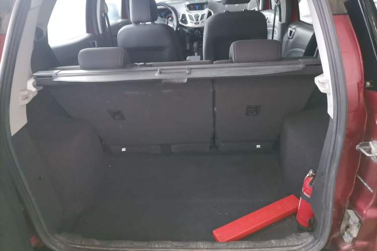 Used Ford EcoSport 2013 1.5L Automatic Fashion Model
