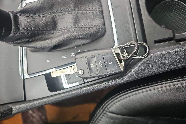 Used Volkswagen Lamando 2019 230TSI DSG Fashion Edition China VI