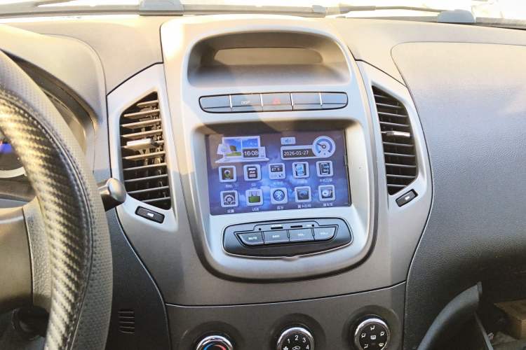 Used Geely Auto Diamond 2014 Sedan 1.5L Manual Entry-Level Model
