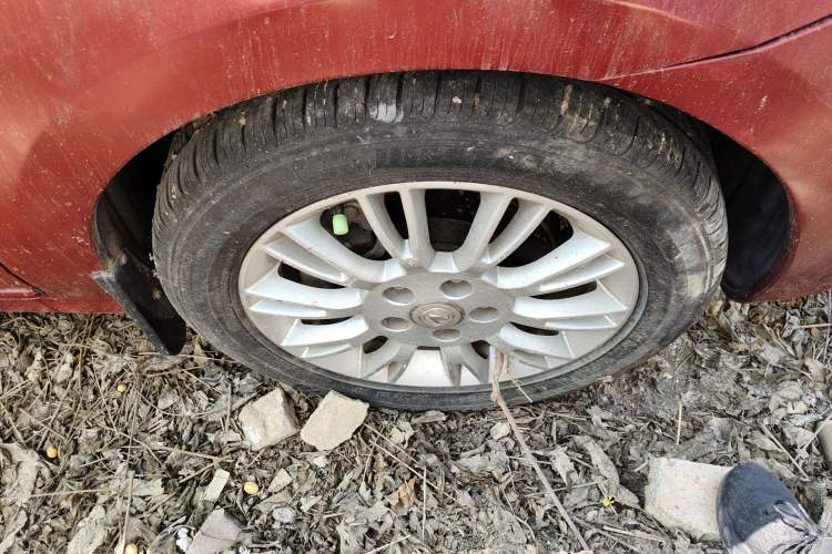 Used CHANGAN Eado 2012 1.6L Automatic Prestige Model China IV Standard Right Front Wheel Hub