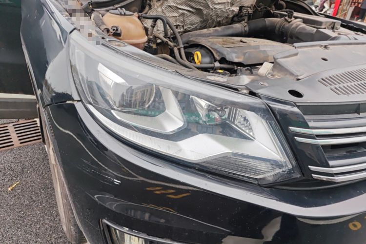 Used Volkswagen Tiguan 2013 1.8 TSI Automatic Two-Wheel Drive Comfort Edition Right Front Headlight