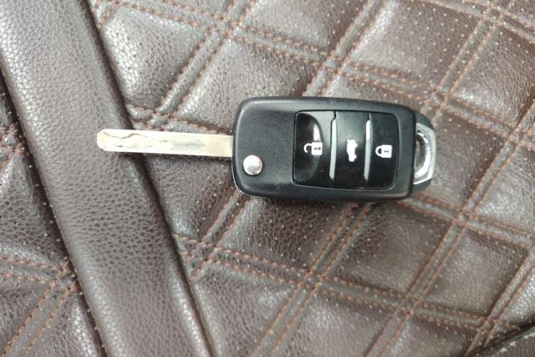 Used CHANGAN CS15 2017 1.5L Automatic Luxury Model with Sunroof