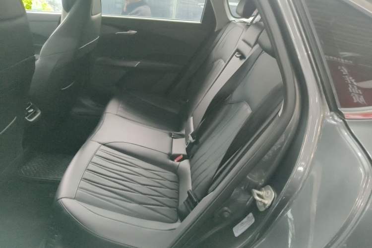 Used CHANGAN NEVO A05 2025 Truly Delicious Version 145 Excellence Edition Left Rear Seat