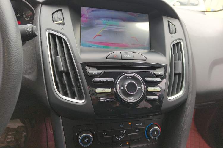 Used Ford Focus 2018 Hatchback Classic 1.6L Automatic Comfort Plus SmartDrive Edition