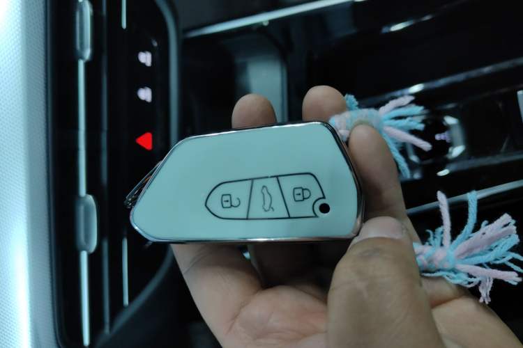 Used Volkswagen Lamando 2024 Lavida L 280TSI DSG Cool & Spicy Edition