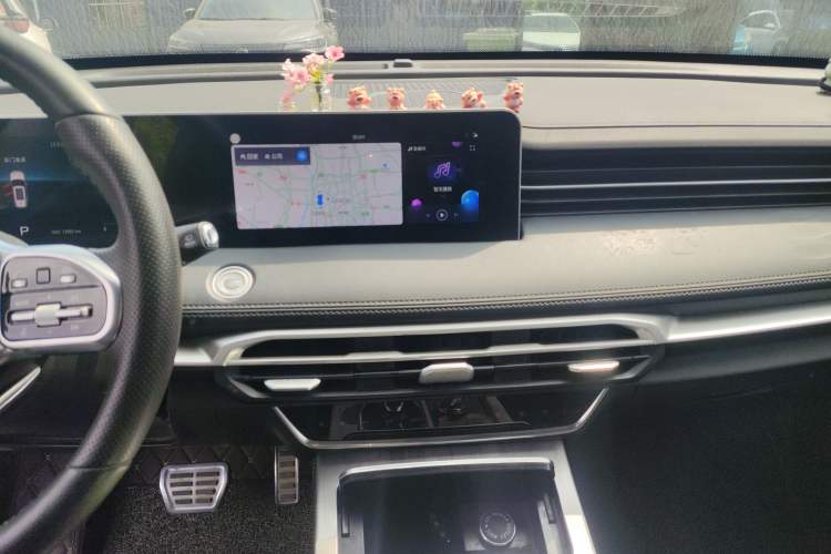 Used JETOUR X70 PLUS 2023 1.6T DCT Stronger 7-Seater Audio And AC Panel