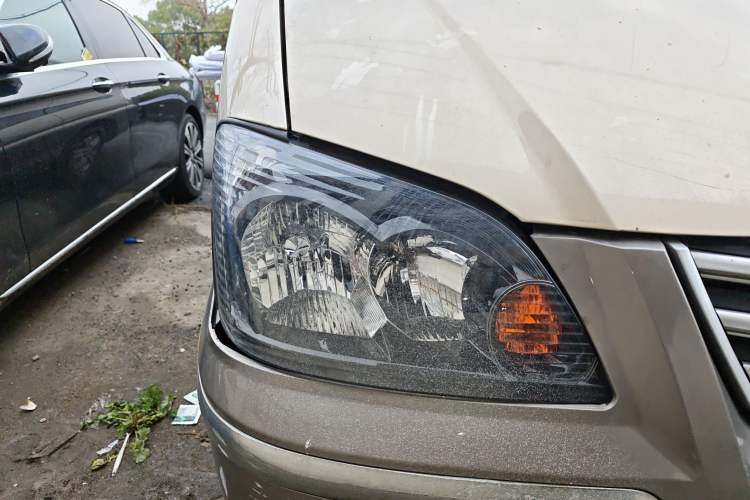 Used FORTHING Lingzhi 2016 M3L 1.6L 7-Seater Comfort Model
