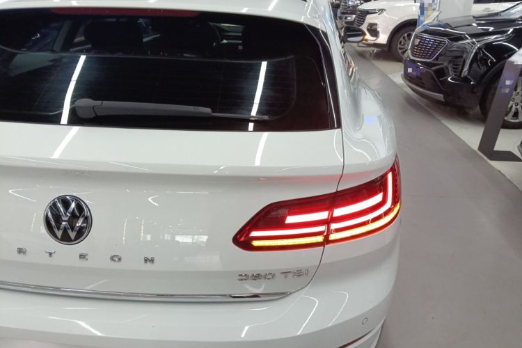Used Volkswagen FAW-Volkswagen CC 2024 Estate Car 380TSI Hunter's Heart Edition Right Rear Taillight