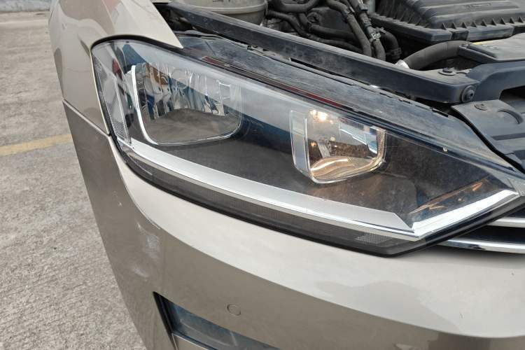 Used Volkswagen Golf Sportsvan 2016 230TSI Automatic Trend Edition