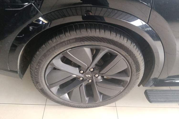 Used Li Auto L9 2024 Ultra Model
