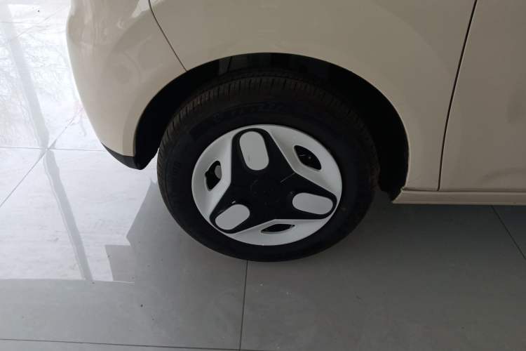 Used Geely Galaxy Panda 2025 210 km – Yuanqi Bear
