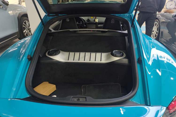 Used Porsche 718 2016 Cayman 2.0T
