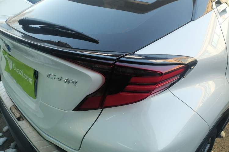 Used Toyota C-HR 2021 2.0L Luxury Edition
