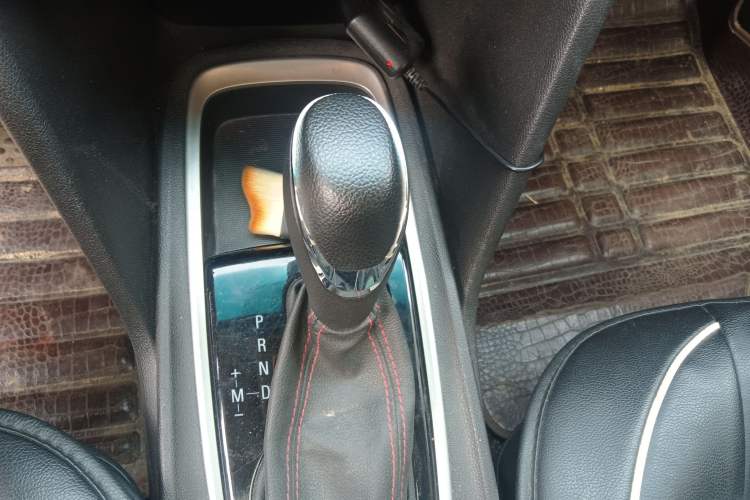 Used Chevrolet Monza 2019 Redline 320T Dual-Clutch Joyful Edition China VI Standard