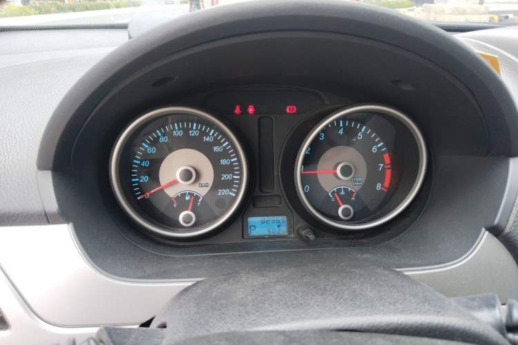 Used Buick Excelle 2013 1.5L Automatic Classic Model
