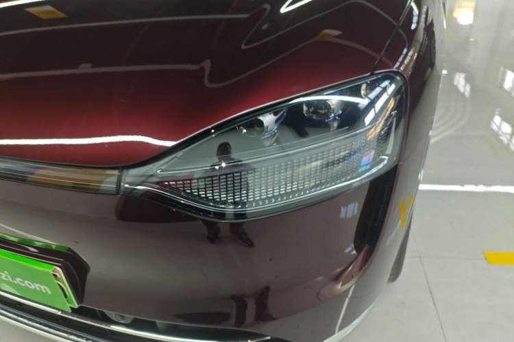 Used Hima AITO M9 2025 Extended-Range Ultra Version 52 kWh 5-Seater Edition