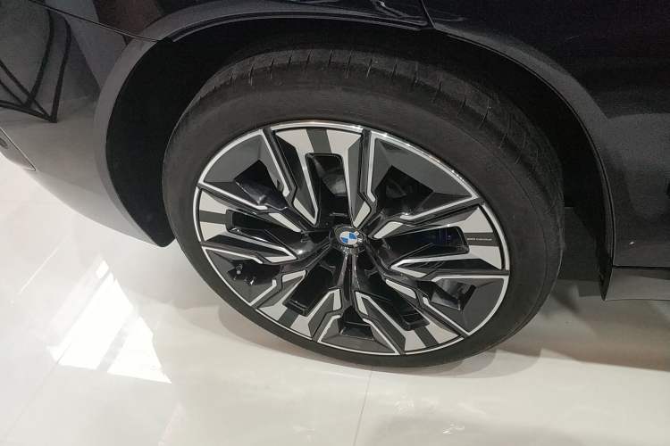 Used BMW X3 2025 xDrive30L Luxury Edition M Sport Package
