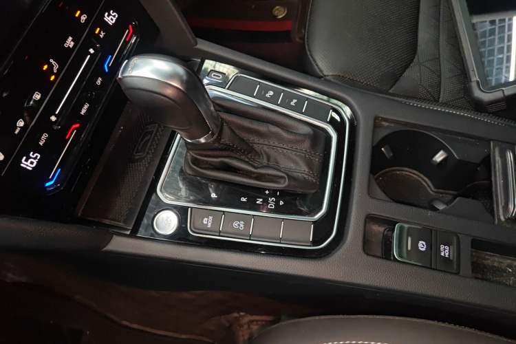 Used Volkswagen FAW-Volkswagen CC 2023 380TSI Striking Edition