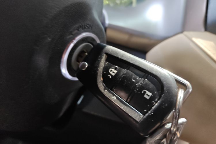 Used Toyota RAV4 2016 2.0L CVT Two-Wheel Drive Urban Edition China V Standard