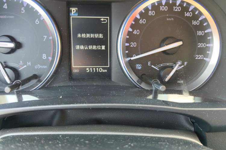 Used Toyota Highlander 2018 2.0T Two-Wheel Drive Prestige Version 7 Seats China V Emission Standard