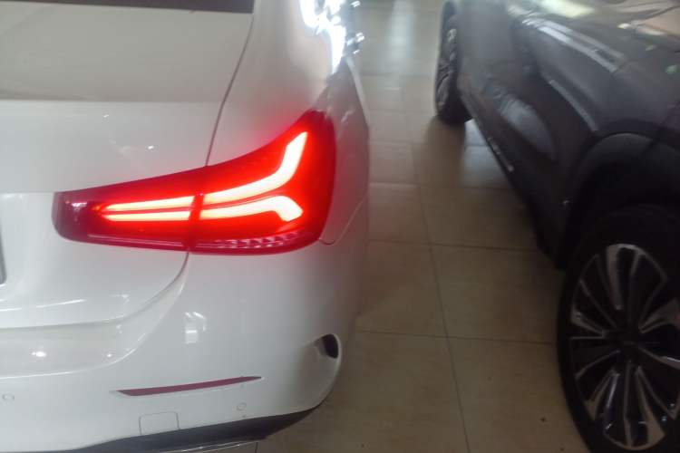 Used Mercedes-Benz A-Class 2020 Restyled A 200 L Sport Sedan Fashion Version Right Rear Taillight