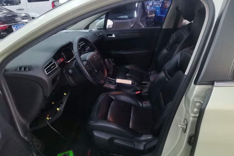 Used Citroen C4 Sega 2018 1.6L Automatic Luxury Model Left Front Seat