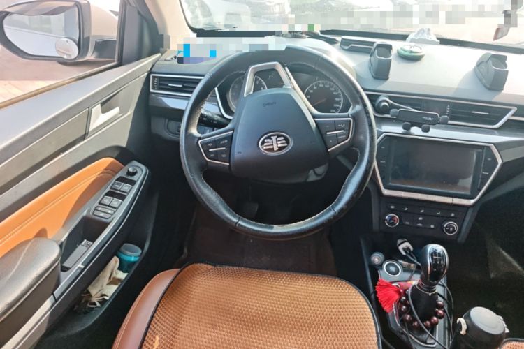 Used FAW Junpai CX65 2018 1.5L Manual Luxury Model Steering Wheel