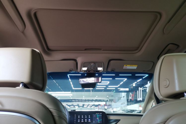 Used Buick GL8 2020 ES Land Cruiser 653T Luxury Model
