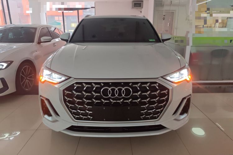 Used Audi Q3 2024 35 TFSI Fashion Dynamic Edition
