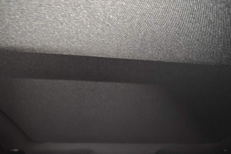 Used Jaguar XFL 2023 XFL 2.0T P250 Two-Wheel-Drive Elite Sport Edition Headliner