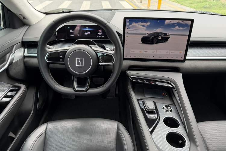 Used Zeekr 001 2022 Ultra-Long Range Single-Motor WE Version Steering Wheel