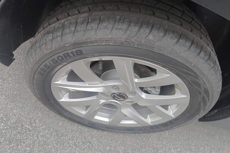 Used Jetta VS5 2023 280TSI Automatic Enjoyment Model
