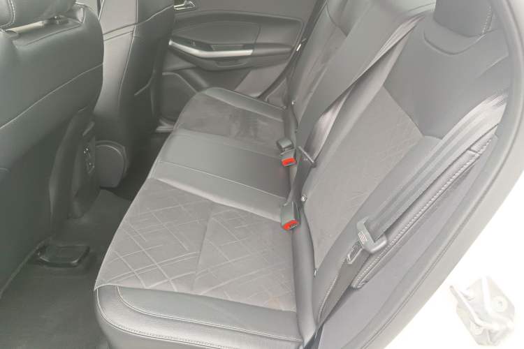 Used Ford Escort 2019 Revised Version 1.5L Automatic Enjoyment Type China VI Standard Left Rear Seat