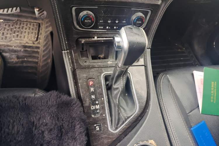 Used Zotye T600 2016 2.0T DCT Prestige Edition
