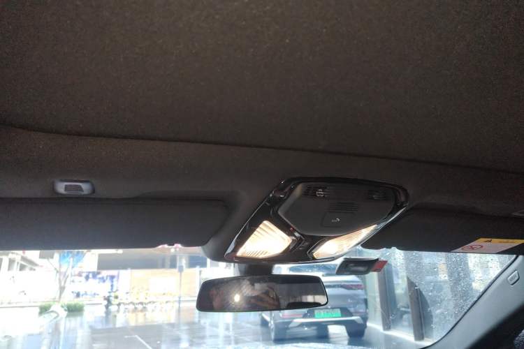 Used BMW 5 Series 2022 Restyled 530Li Leading Edition M Sport Package
