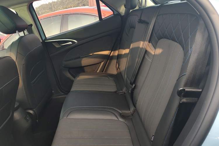 Used ORA Good Cat 2021 400km Standard Range Athena Edition Lithium Iron Phosphate
