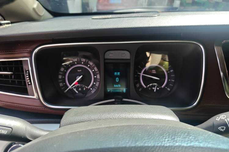 Used Buick GL8 2017 25S Comfort Version China V Standard