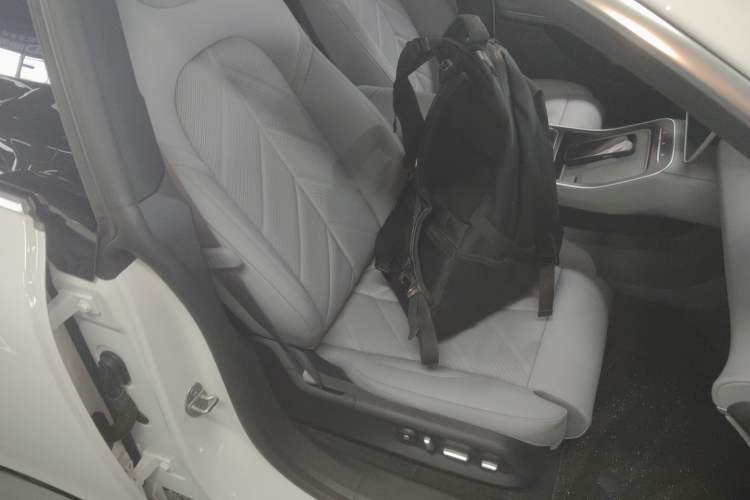 Used Nio ET5T 2025 75 kWh Touring
