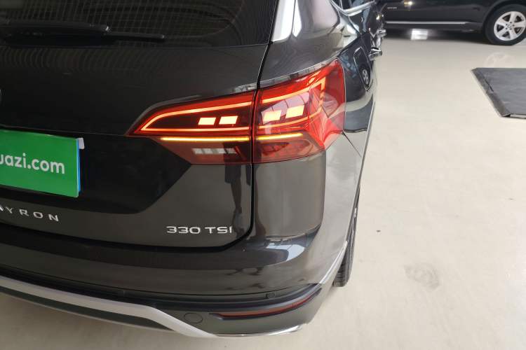 Used Volkswagen Tayron 2021 330TSI Two-Wheel Drive Luxury Smart Connectivity Version