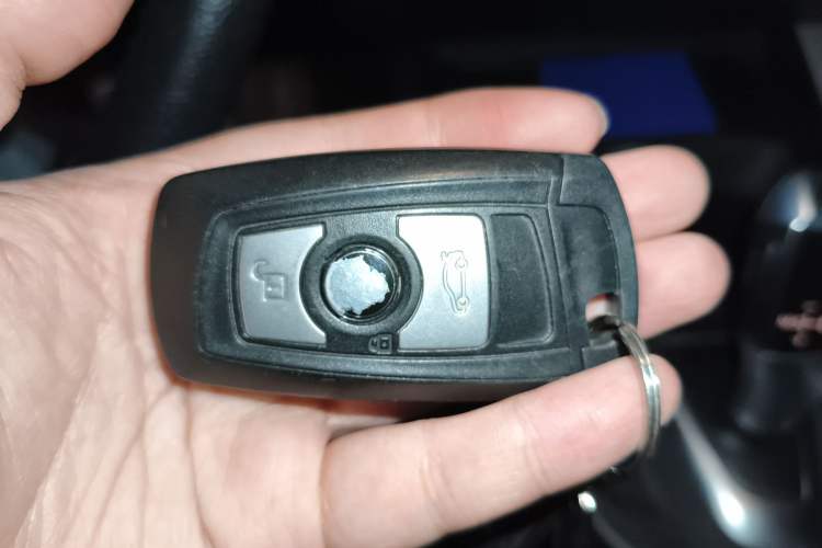 Used BMW 1 Series 2013 Facelifted 118i Leading Edition Vehicle Key