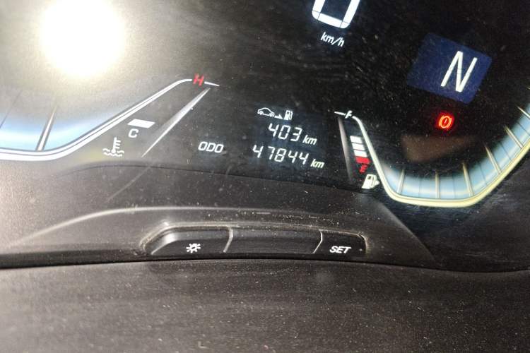 Used Baojun 360 2018 1.5L Automatic Luxury Version China V Odometer Close Up