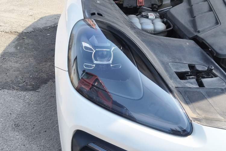 Used Porsche Cayenne 2018 Cayenne 3.0T Right Front Headlight